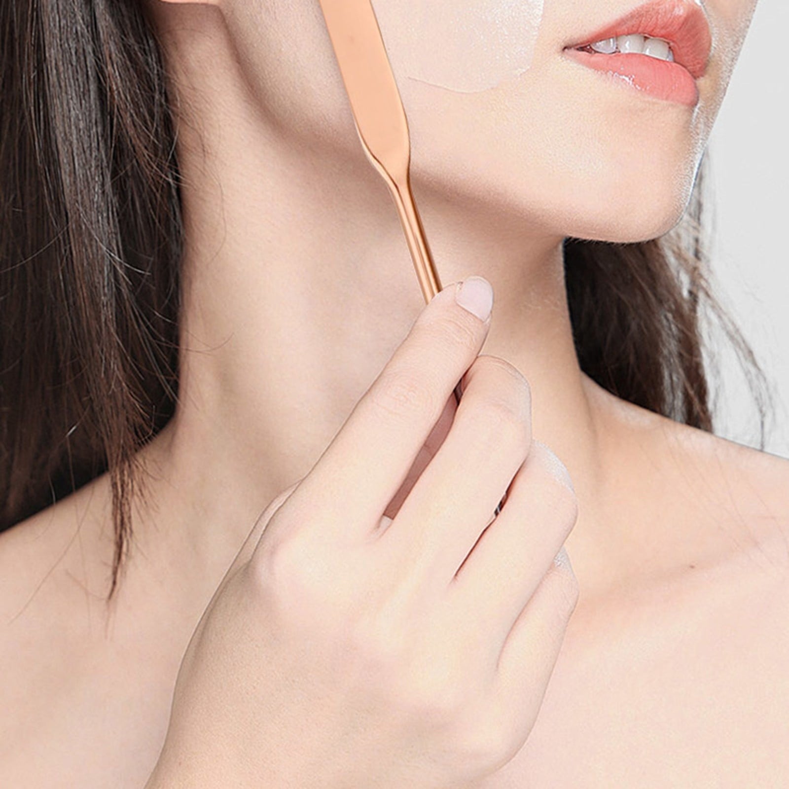 Versatile Beauty Tools for Finish Makeup Accessories for Lightweight Base Application Ideal for All Skin Types and Everyday Use